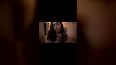 Linnys Palace online show from 11.27.25