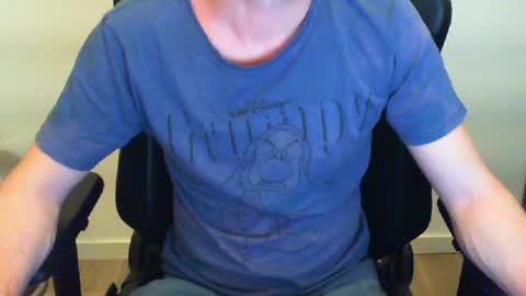 YWhiteNiceMan online show from 05.22.26