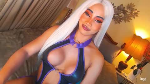 Snapshot of funtastic_harlow chatting on 12.19.25 Maddonna online show from 12.19.25