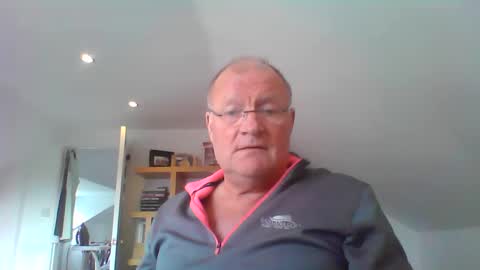 funtime88888 online show from 02.19.25