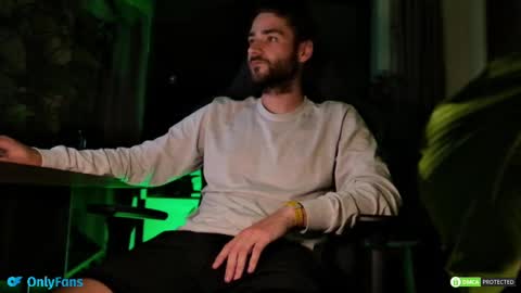 Snapshot of funtoshare_1 chatting on 03.01.25 Fun to share online show from 03.01.25