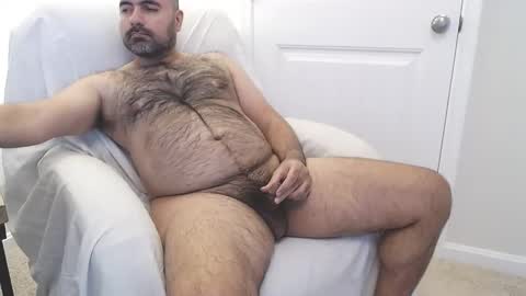 Snapshot of furring chatting on 10.25.25 furring online show from 10.25.25