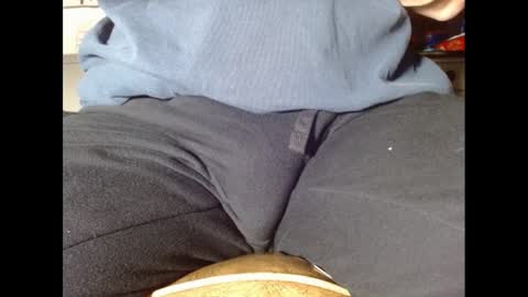 Snapshot of fuzzyblues chatting on 01.22.25 Fuzzy Blues online show from 01.22.25