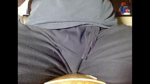 Snapshot of fuzzyblues chatting on 02.15.25 Fuzzy Blues online show from 02.15.25