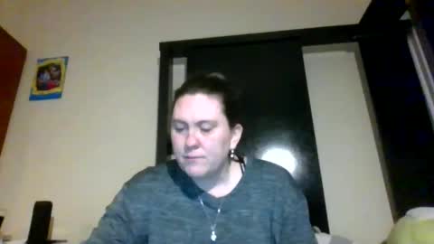 fuzzypeaches87 online show from 04.05.26