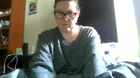 fuzzypeaches87 online show from 04.06.26