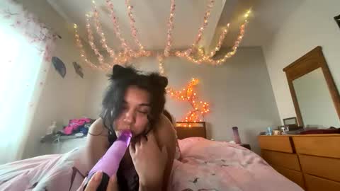 Goddess27 online show from 04.14.26