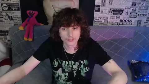 Snapshot of g1vememoney chatting on 07.20.26 Ian online show from 07.20.26