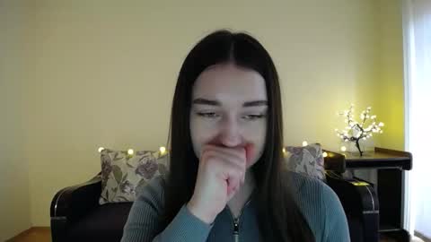 Snapshot of gabby_di chatting on 01.18.25 Jaklin online show from 01.18.25