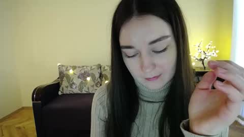 Snapshot of gabby_di chatting on 01.29.25 Jaklin online show from 01.29.25