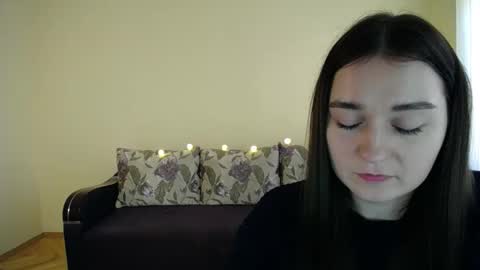 Snapshot of gabby_di chatting on 02.01.25 Jaklin online show from 02.01.25
