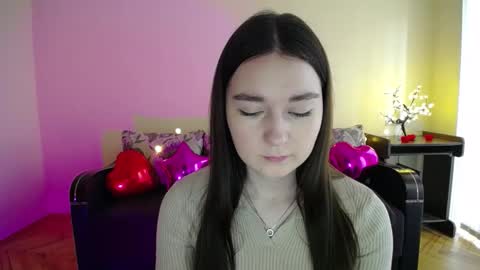 Snapshot of gabby_di chatting on 02.25.25 Jaklin online show from 02.25.25