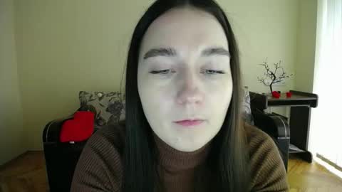 Snapshot of gabby_di chatting on 09.30.25 Jaklin online show from 09.30.25