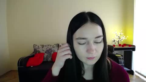 Snapshot of gabby_di chatting on 03.12.26 Jaklin online show from 03.12.26