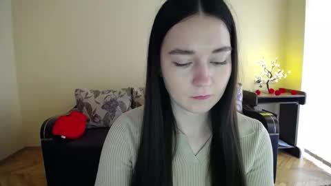 Snapshot of gabby_di chatting on 03.17.26 Jaklin online show from 03.17.26