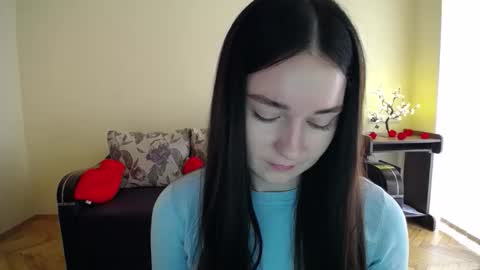 Snapshot of gabby_di chatting on 03.20.26 Jaklin online show from 03.20.26