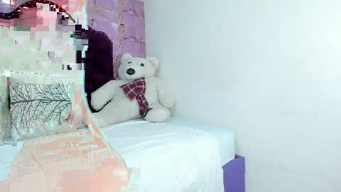 Snapshot of gabby_foox chatting on 04.17.26 Gaby Fox online show from 04.17.26