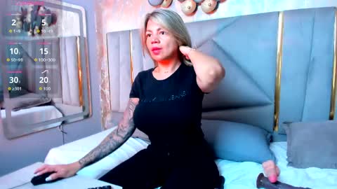 Gaby Santos online show from 05.02.26