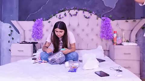 Gabby And Dominic online show from 07.11.26