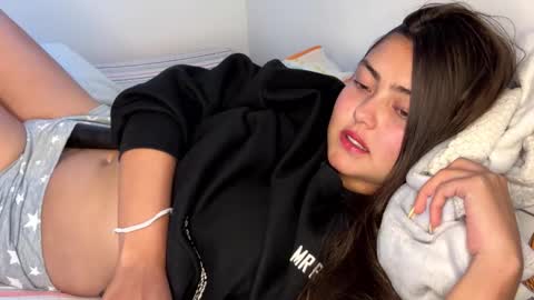 Snapshot of gabbyfoox chatting on 01.11.26 gabbyfoox online show from 01.11.26