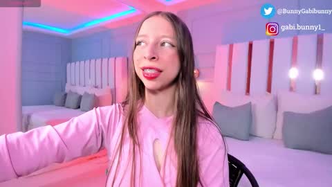 Gabi  online show from 02.05.26