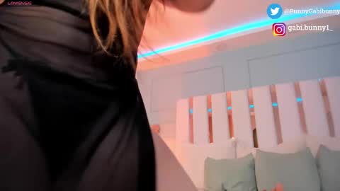 Gabi  online show from 05.25.26