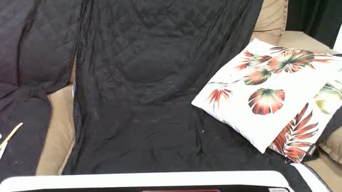 gaby  layla online show from 03.06.25