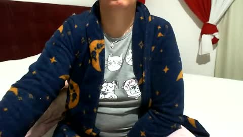 gaby  layla online show from 07.12.26