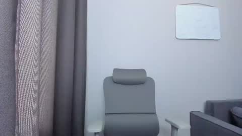 Snapshot of gabri_baby chatting on 07.24.26 The next stream in car 1 december 10pm time in France online show from 07.24.26
