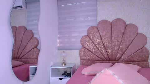 Snapshot of gabriela_leone chatting on 06.01.26 gabriela online show from 06.01.26