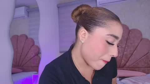 Snapshot of gabriela_leone chatting on 07.14.26 gabriela online show from 07.14.26