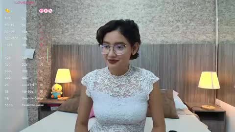 Gabriela Vargas online show from 05.05.26