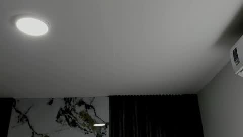 Gabriela Kassi online show from 09.20.25