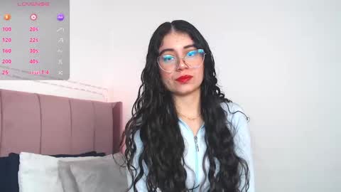 GabrielaRossa online show from 10.24.25