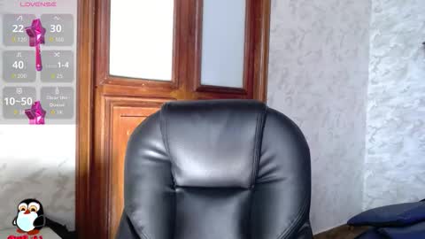 Snapshot of gabriella27_ chatting on 09.23.25 gabriella online show from 09.23.25