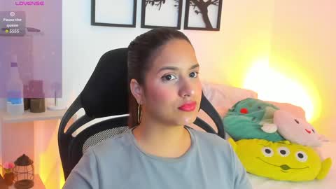 Snapshot of gabriella__tom chatting on 05.13.26 Gabriella online show from 05.13.26