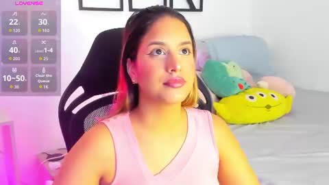 Snapshot of gabriella__tom chatting on 06.09.26 Gabriella online show from 06.09.26
