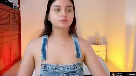 Snapshot of gabriellahoney18 chatting on 06.17.26 Gabriella online show from 06.17.26