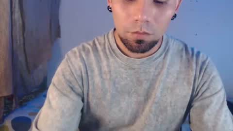 Snapshot of gabrielle_ramirez chatting on 11.28.25 Gabriel online show from 11.28.25