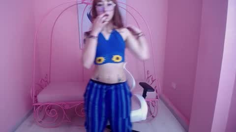 Snapshot of gaby_angel25 chatting on 09.25.25 .. .. online show from 09.25.25