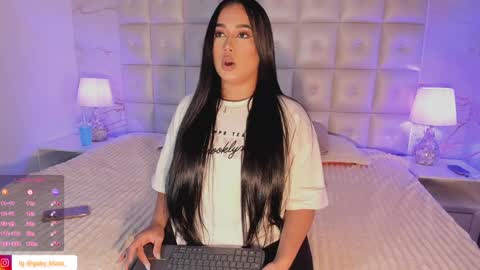 Snapshot of gaby_blaze chatting on 01.14.25 Gaby Blaze online show from 01.14.25