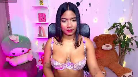 Snapshot of gaby_dams9 chatting on 07.14.26 GABY online show from 07.14.26