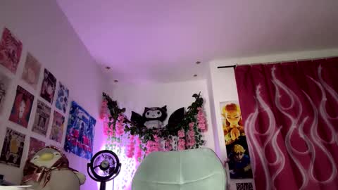 Snapshot of gaby_doll_woo chatting on 03.08.25 IG gaby doll woo online show from 03.08.25