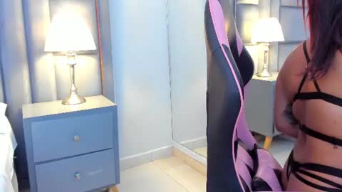 gabymoreau online show from 06.19.26