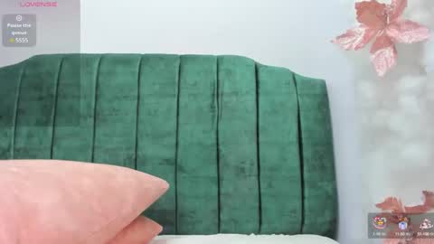 Snapshot of gabyttaylor chatting on 01.27.25 GABYTAYLOR online show from 01.27.25