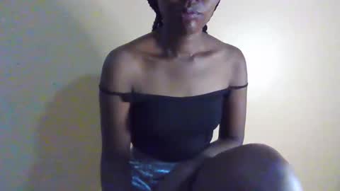 Snapshot of gada_charm chatting on 02.24.25 Gada online show from 02.24.25