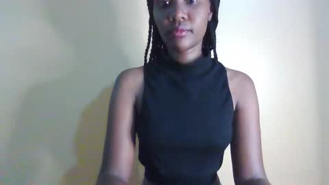 Snapshot of gada_charm chatting on 03.05.25 Gada online show from 03.05.25