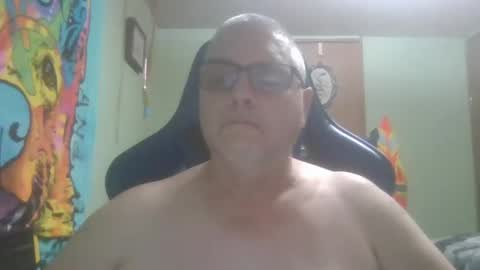 Snapshot of gadude45 chatting on 09.15.25 gadude45 online show from 09.15.25