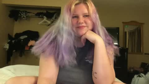 Eryn online show from 12.06.24