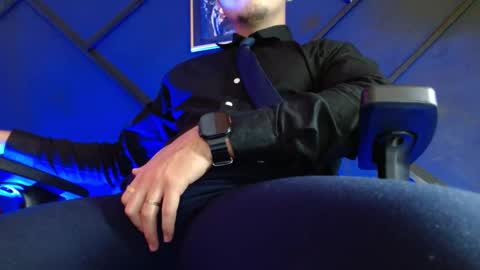 gael_williams3 online show from 02.18.25